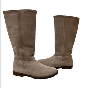 LL Bean Sherpa Lined Suede Beige Boots Size 9 to 9.5